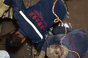 忻州电梯井堵漏施工视频